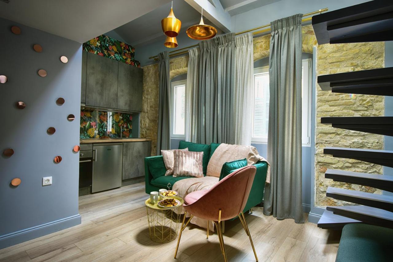 Queen 3 Apartment, In The Heart Of Corfu Historical Old Town Center Экстерьер фото
