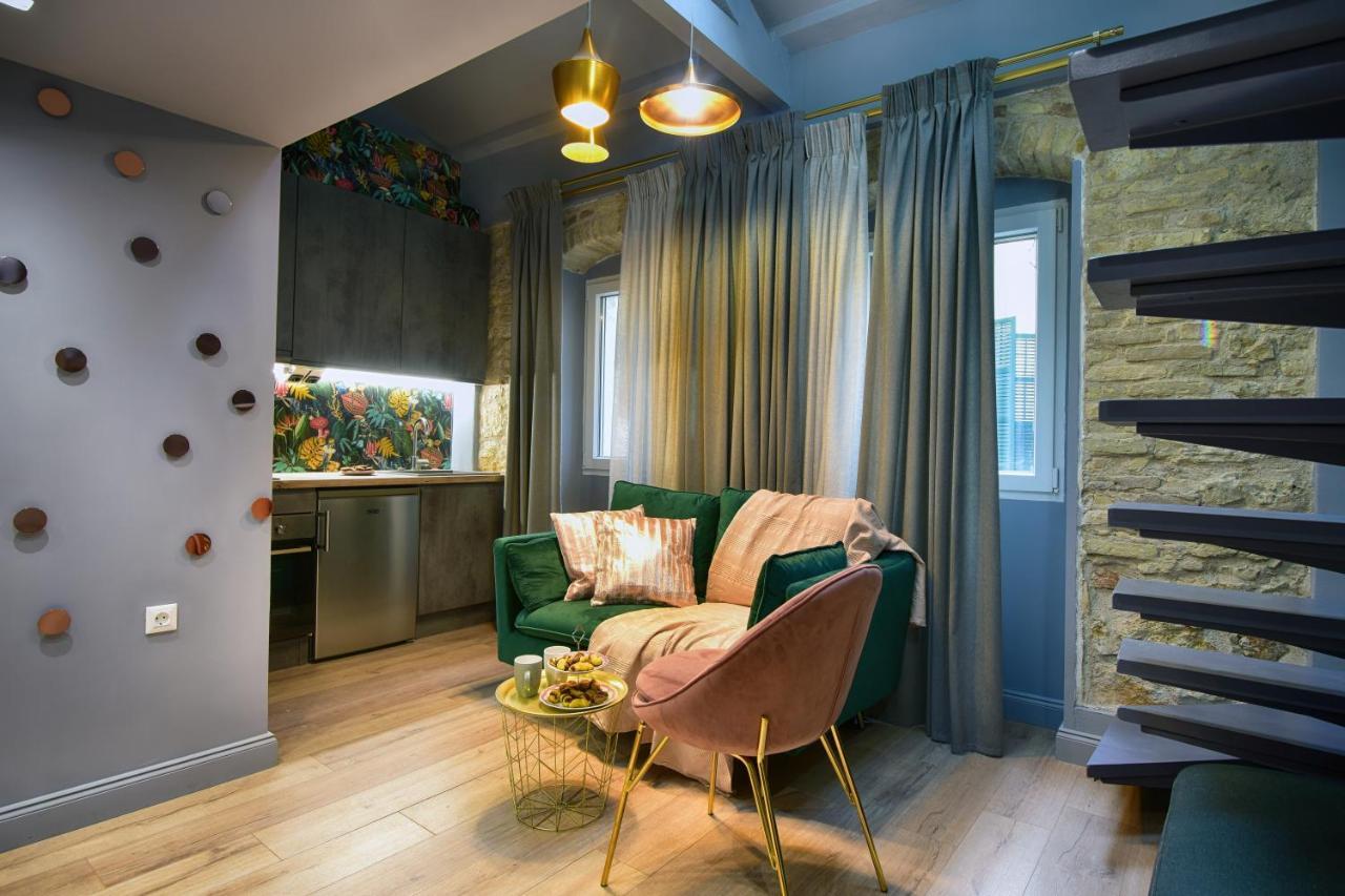 Queen 3 Apartment, In The Heart Of Corfu Historical Old Town Center Экстерьер фото